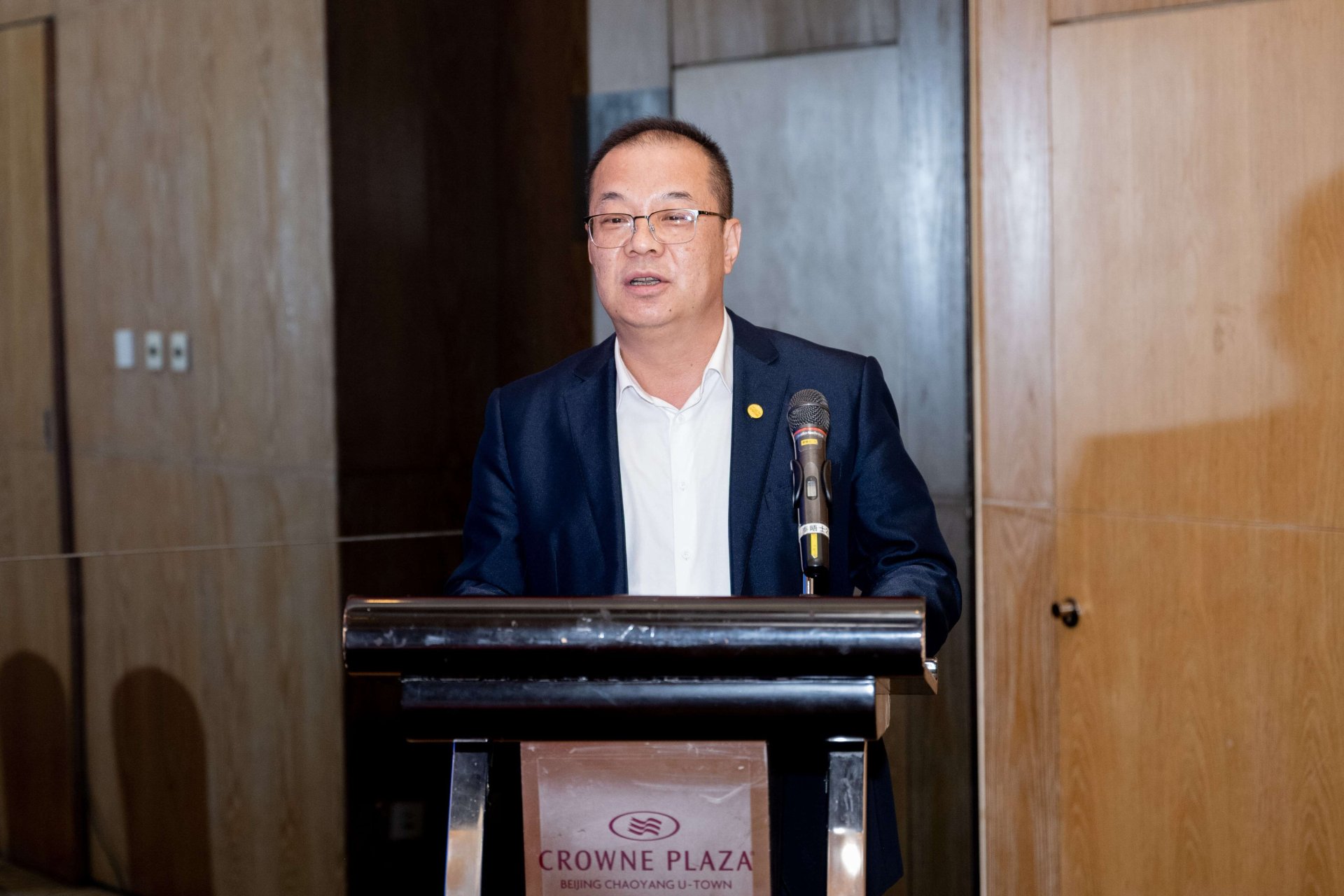 �����ϸ�J9���ֲ����� - J9���ֲ��ϸ绥������